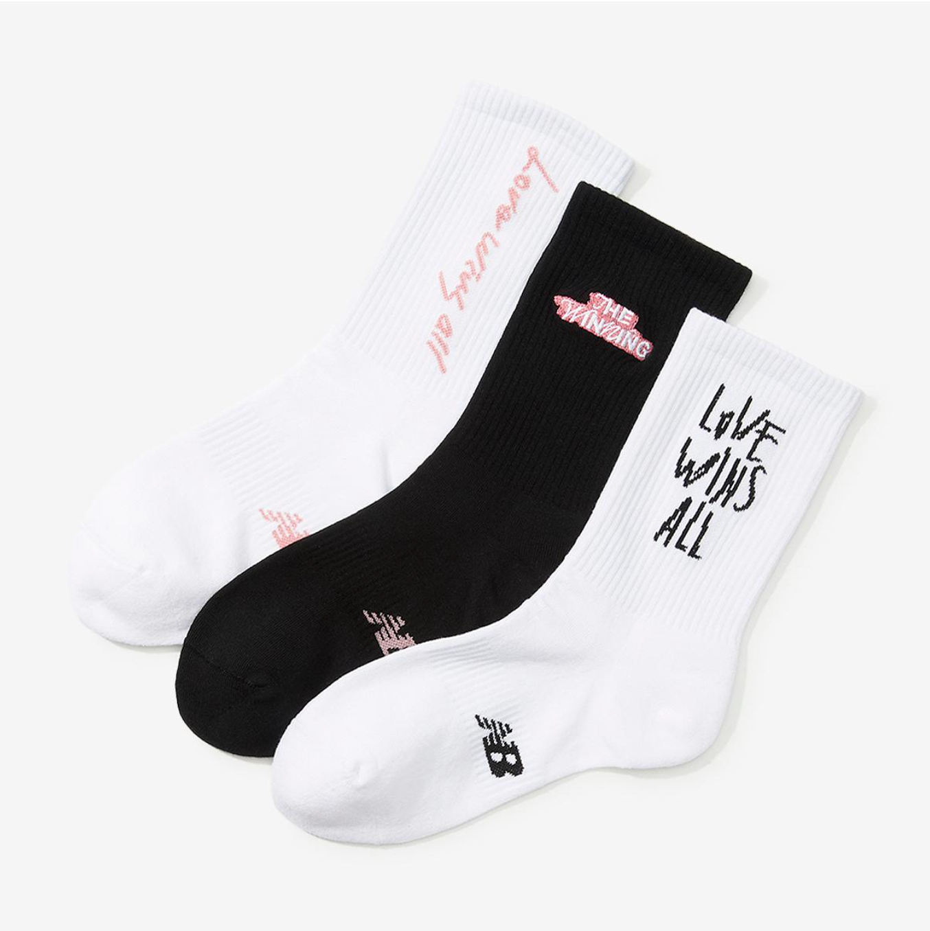 NB Lab with IU Socks｜2024 IU HEREH WORLD Tour