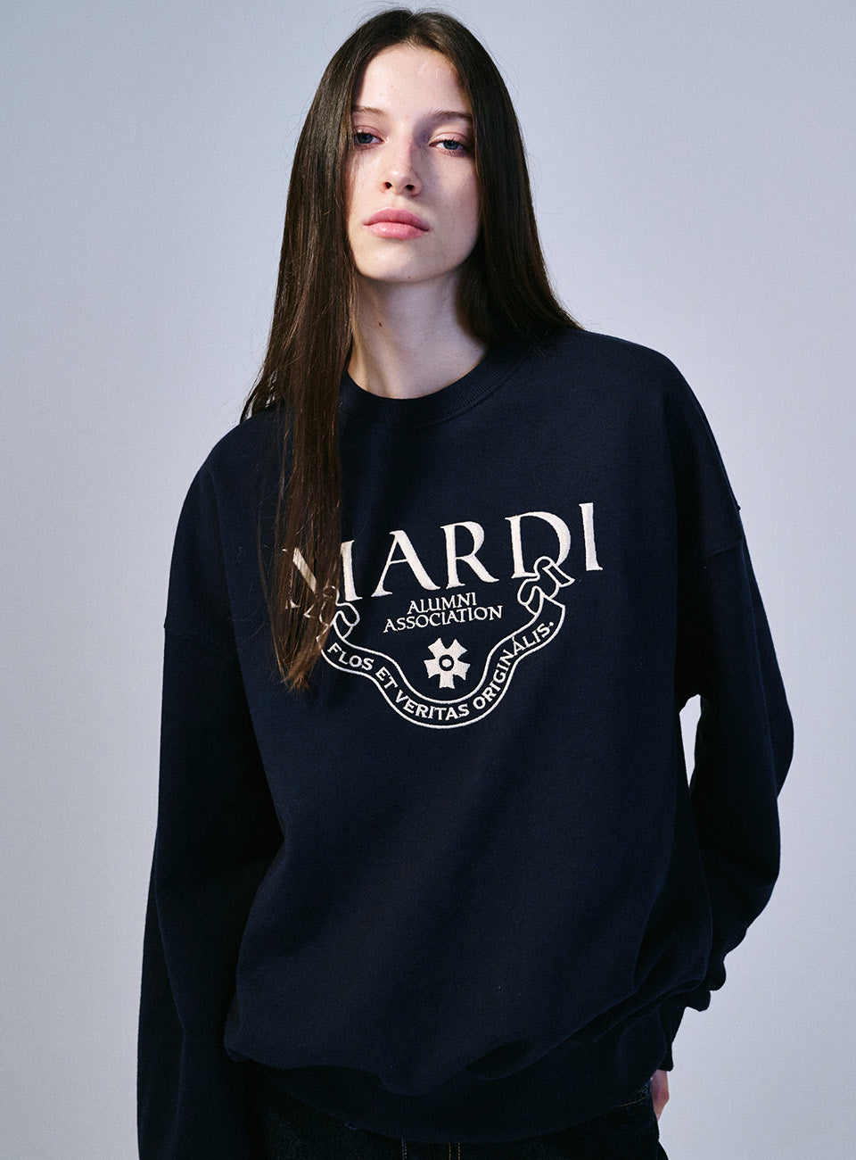 Mardi Mercredi Grand Alumni Classique Sweatshirt (Needlework)